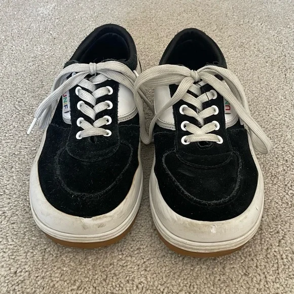 Unif Chunky Suede Sneakers - Picture 2 of 7